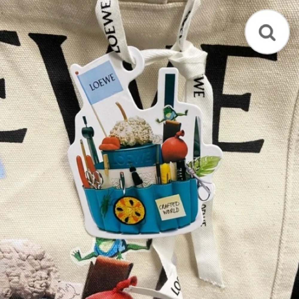 Beige Artist Canvas Tote BN Loewe GWP Novelty - Picture 3 of 12